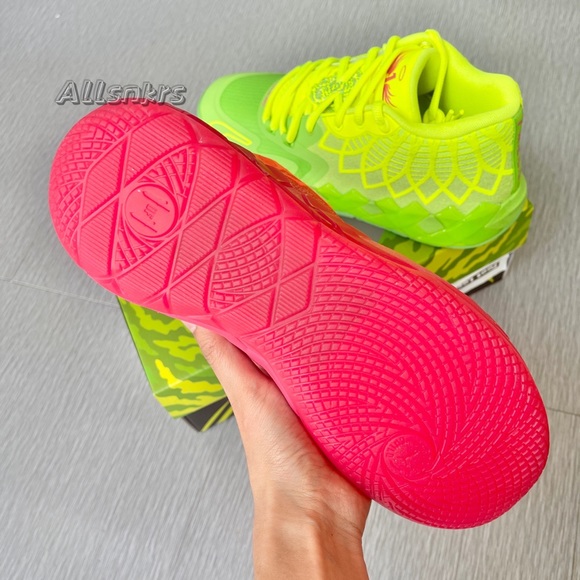 Puma MB.01 LaMelo Ball Rick and Morty - Picture 6 of 13